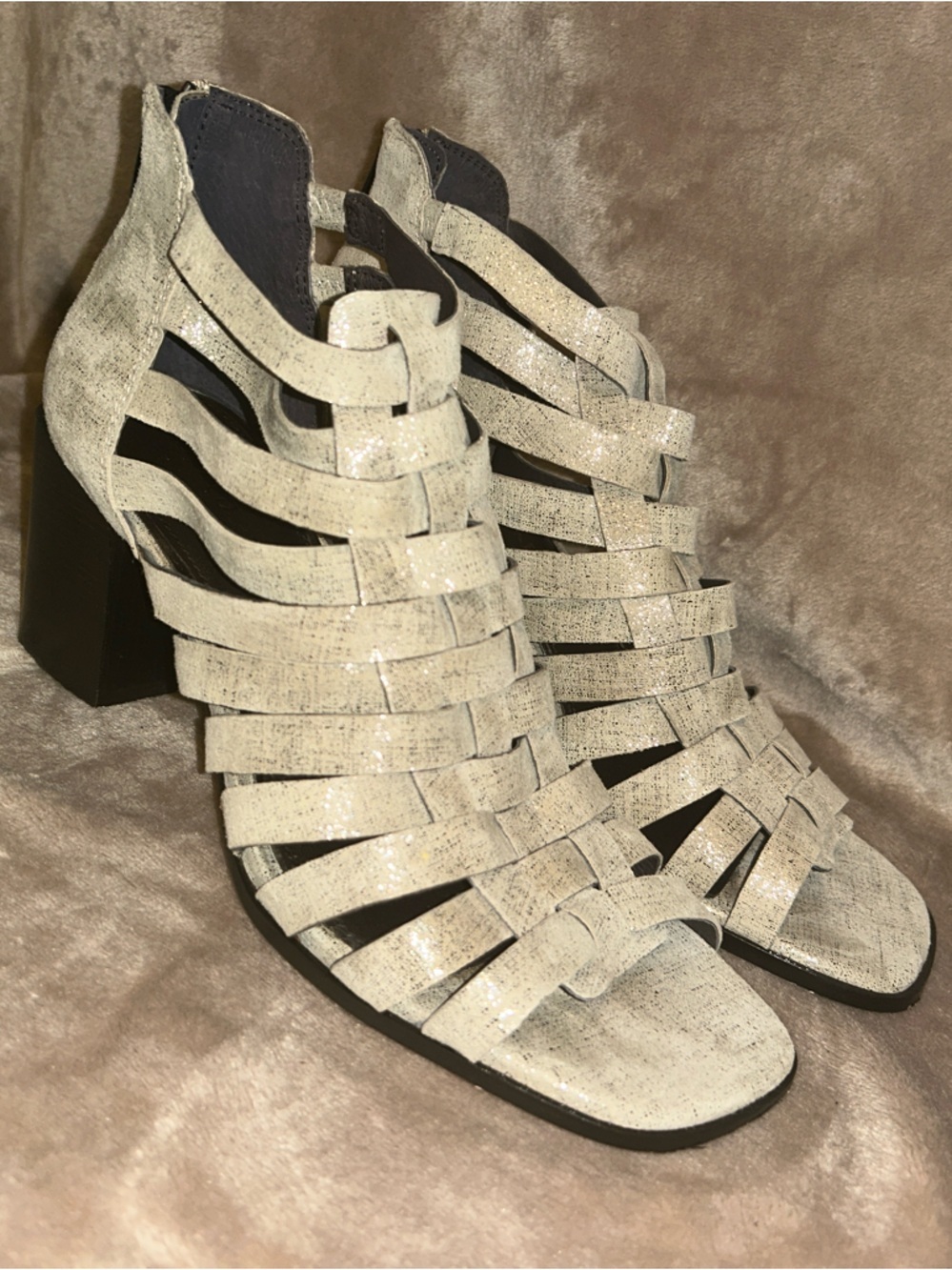 Donald Pliner Pixee Strappy Block Heel Open Toe Metallic Shimmer Cage Sandals 9